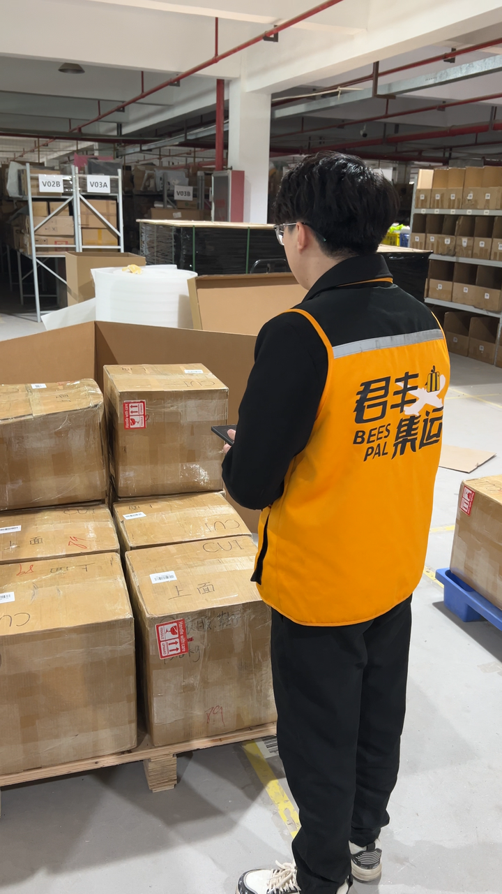 2026留学生寄衣服到加拿大空运海运怎么选更省心一些