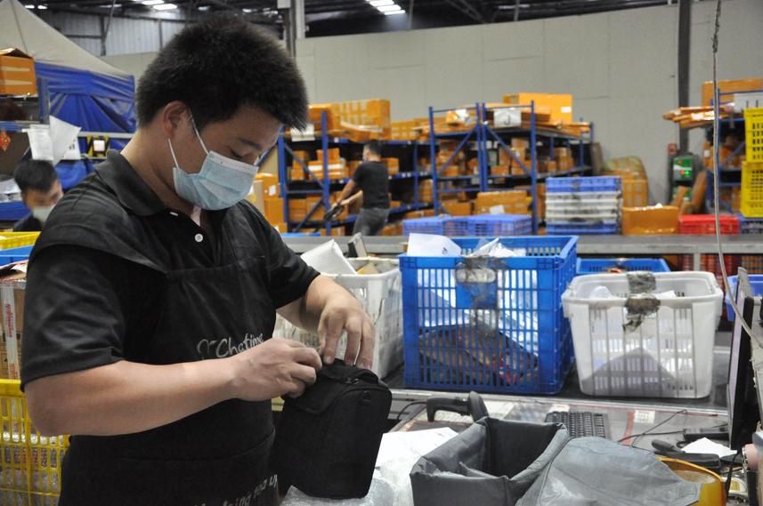 真空包装糕点邮寄美国费用详解及节省技巧