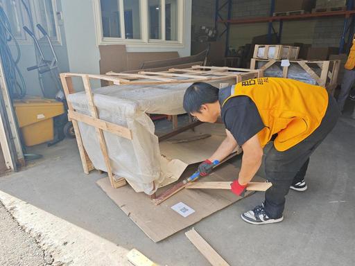 详解国际集运到英国的运费计算方式及运输时间